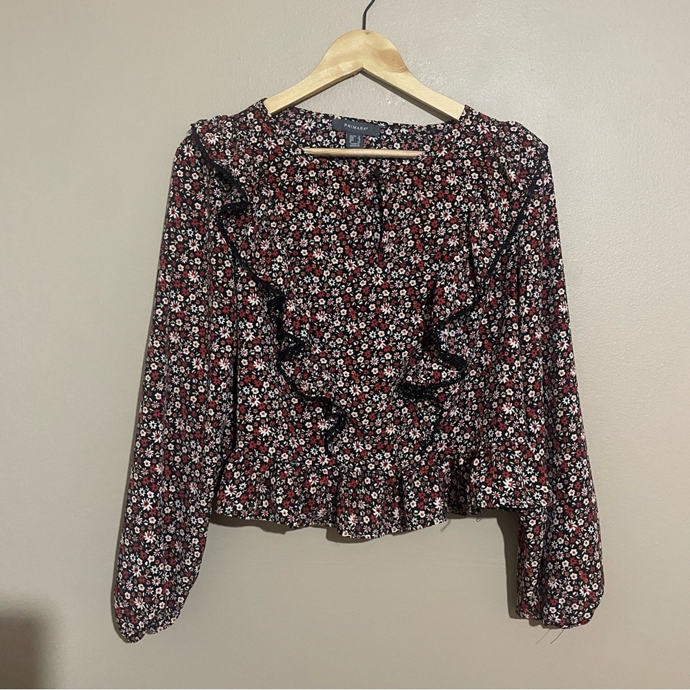 Primark Boho Floral Ruffle Peasant Keyhole Blouse in Black